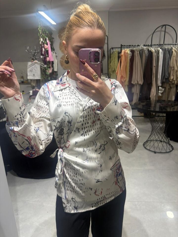 Desenli Gömlek Bağlamalı Kruvaze Model